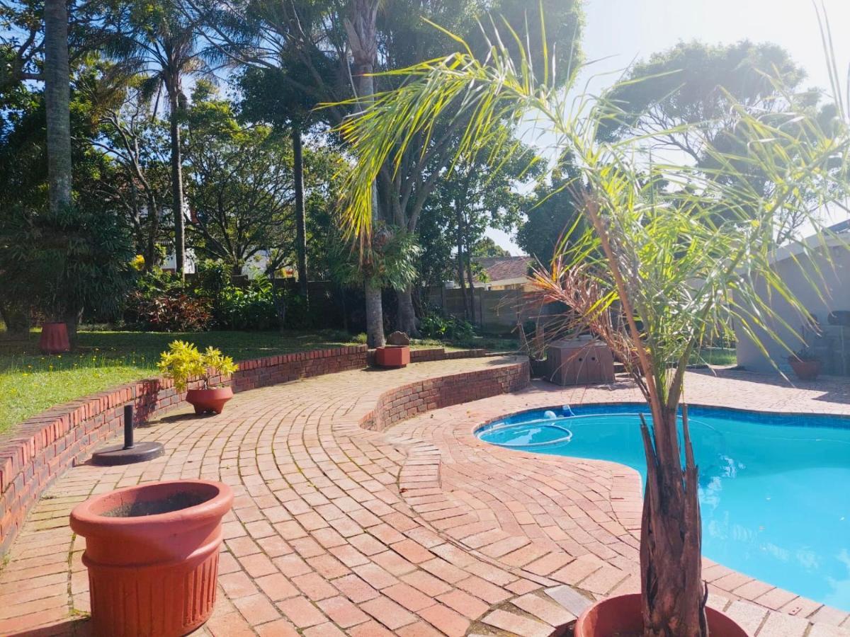 Beautiful Villa - Scottburgh, Durban エクステリア 写真